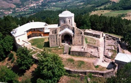Novi pazar i Manastiri
